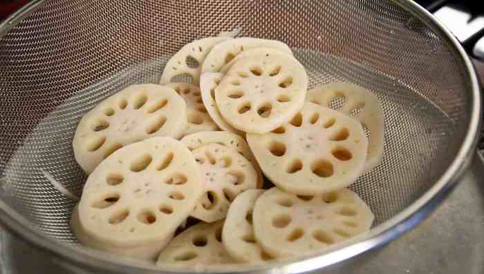 How to cook lotus root korean style